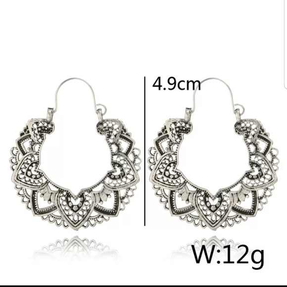 Effie Ornate hoop style earrings - Picture 2 of 4